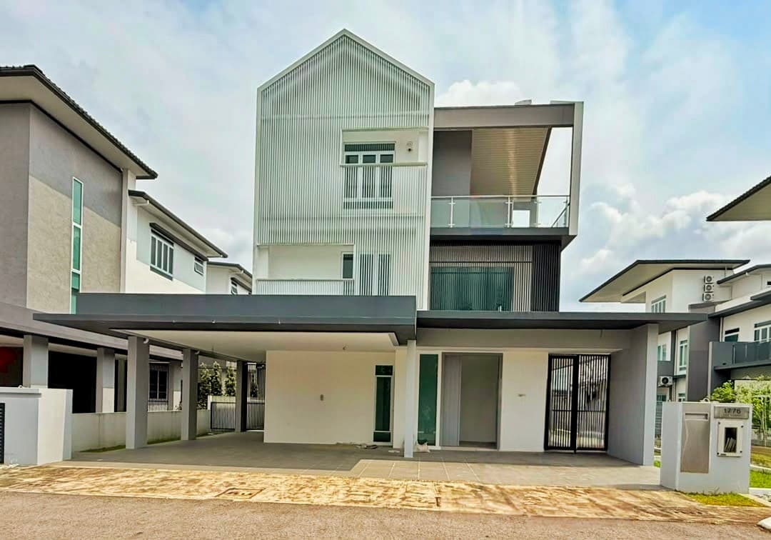 Brand New 3-Storey Semi-D @ Precinct Luxe | Gated & Guarded Premium Neighbourhood